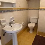 شقة Bizzilla - Family Friendly Maisonette *